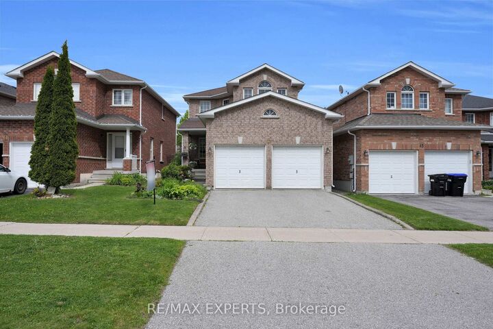 Property Photo:  43 Buchanan Drive  ON L9R 0A2 