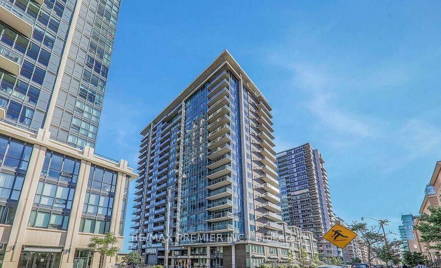 Property Photo:  55 East Liberty Street 521  ON M6K 3P9 