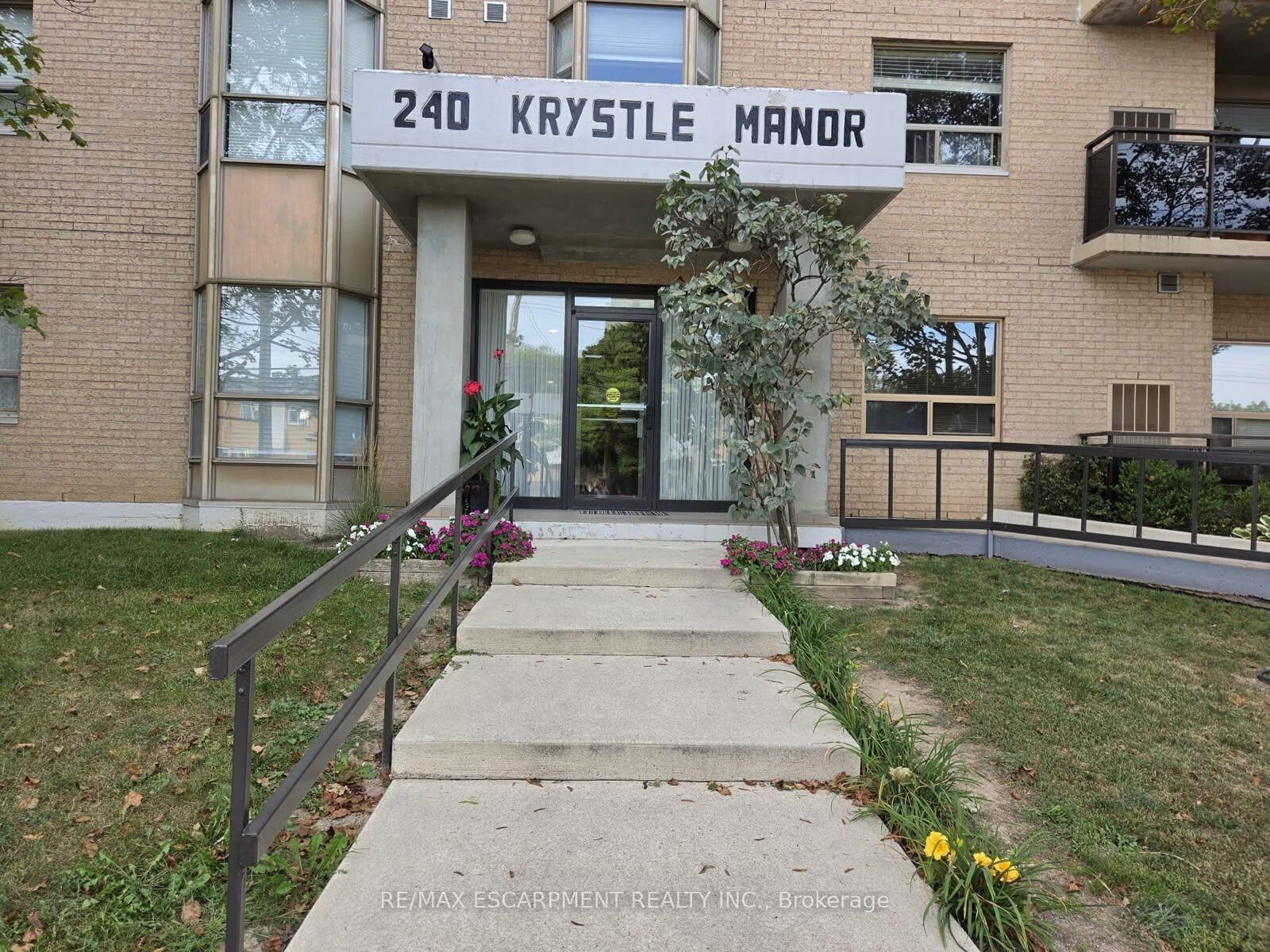 Property Photo:  240 Quigley Road 201  ON L8K 5M9 