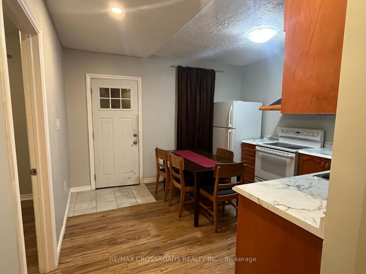 Property Photo:  220 McNaughton Avenue  ON L1H 3B6 