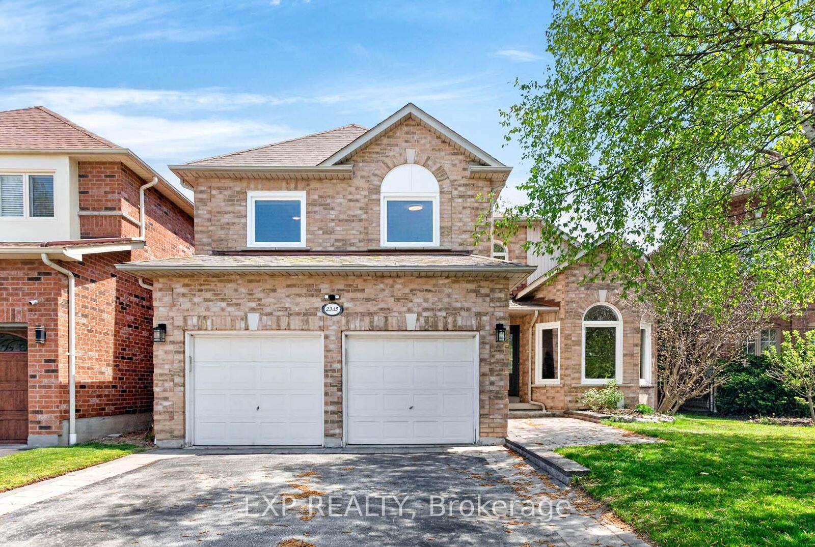Property Photo:  2345 Southcott Road  ON L1X 2S9 