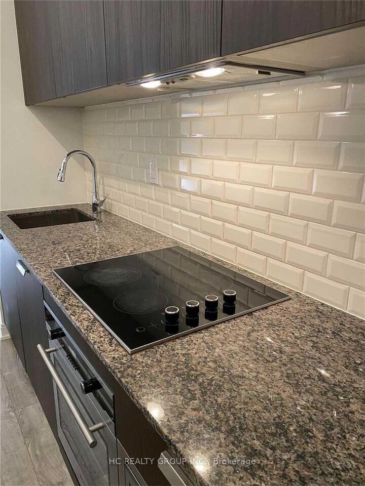 Property Photo:  50 Charles Street E 806  ON M4Y 0C3 