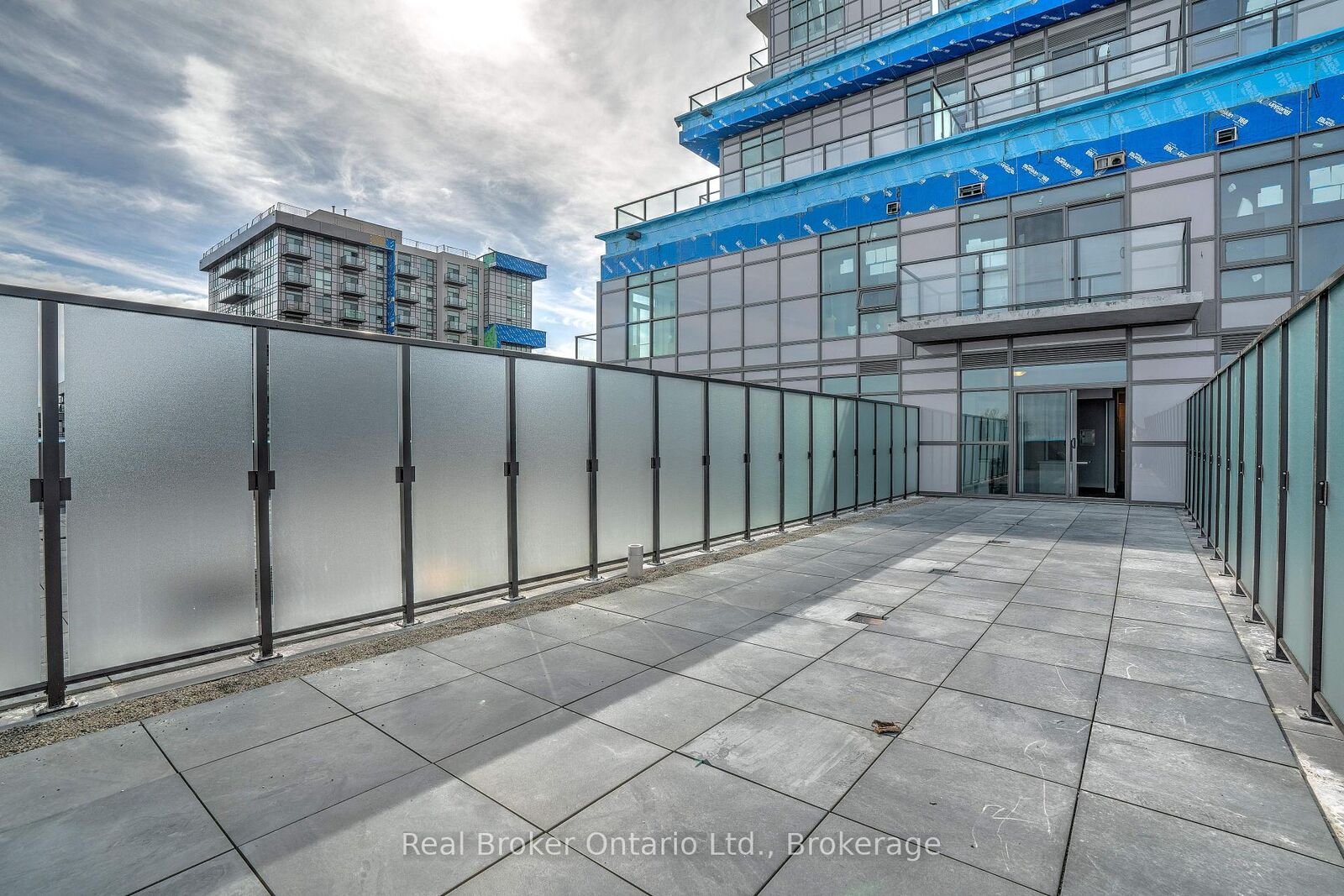 Property Photo:  470 Dundas Street E 516  ON L8B 2A6 