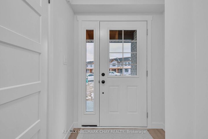 Property Photo:  35 Strath Crescent  ON L0L 1P0 