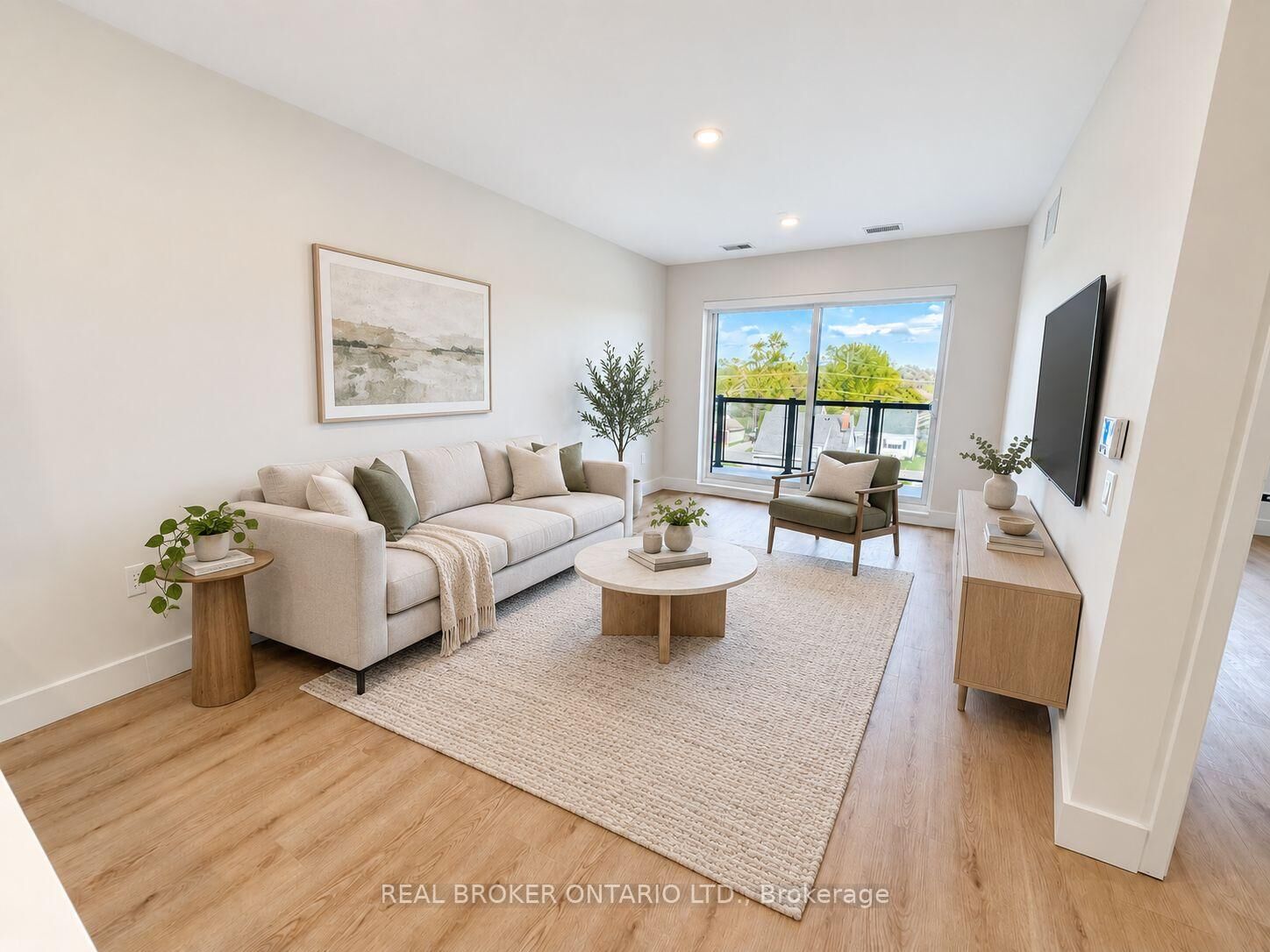 Property Photo:  8 Hutt Lane 405  ON L2V 0R5 