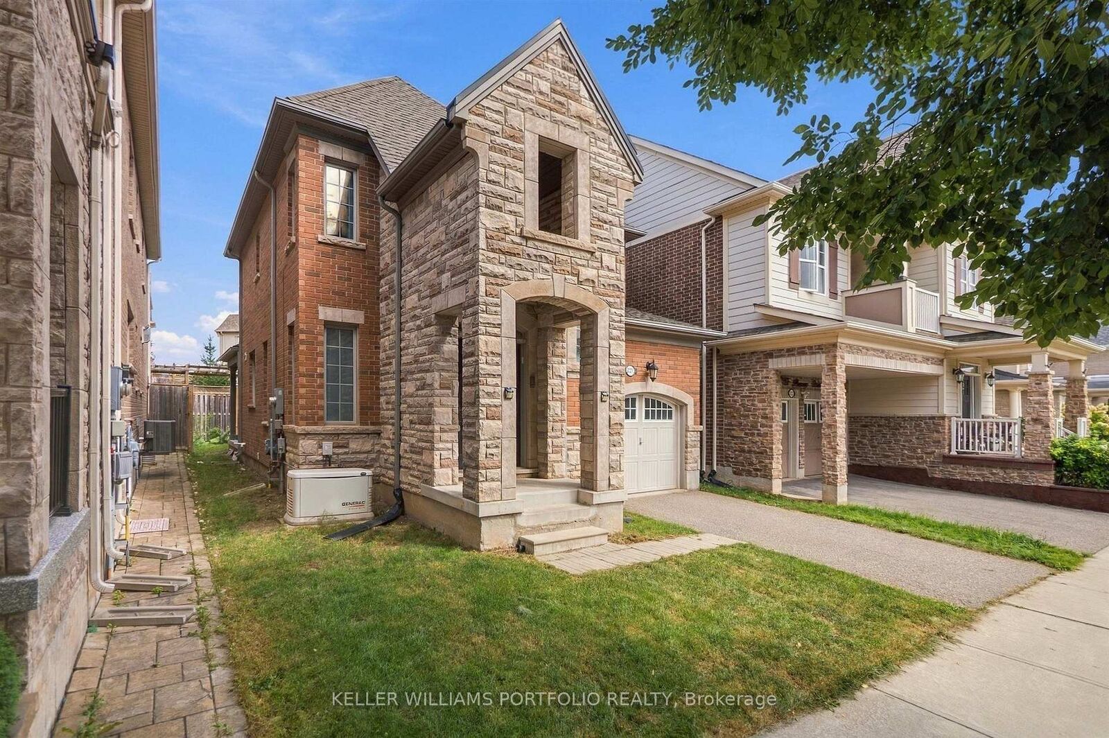 Property Photo:  3131 Preserve Drive  ON L6M 0V9 