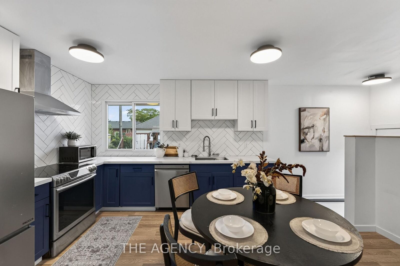 Property Photo:  20 Ridge Point Drive  ON L2T 2S9 