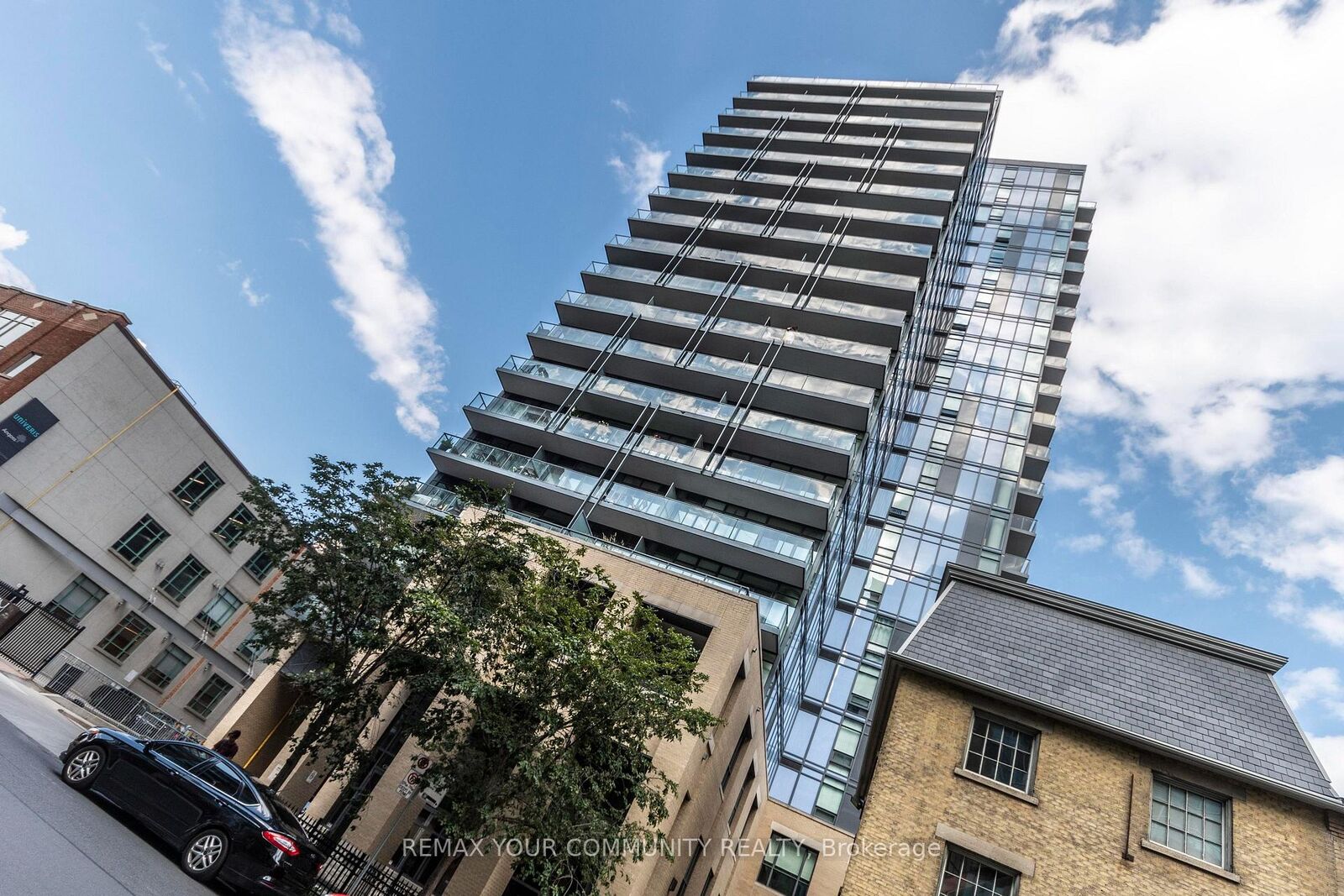 Property Photo:  105 George Street 1210  ON M5A 0L4 