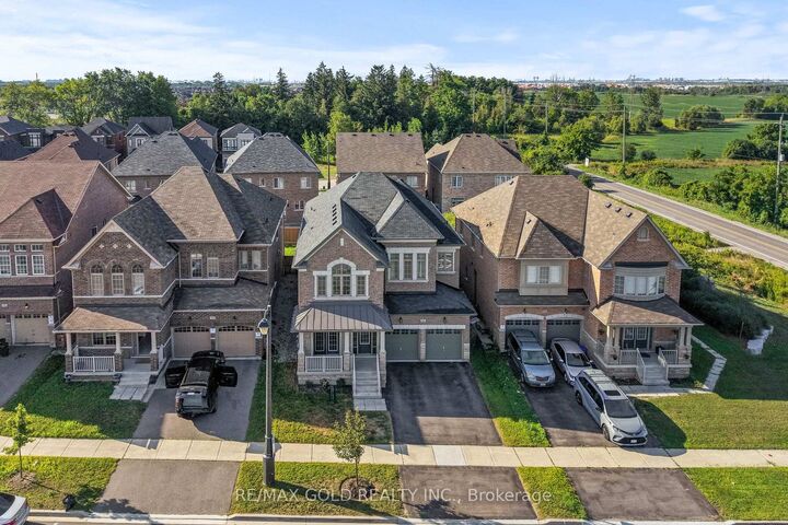 Property Photo: 600 Mactier Drive ON L4H 4T9