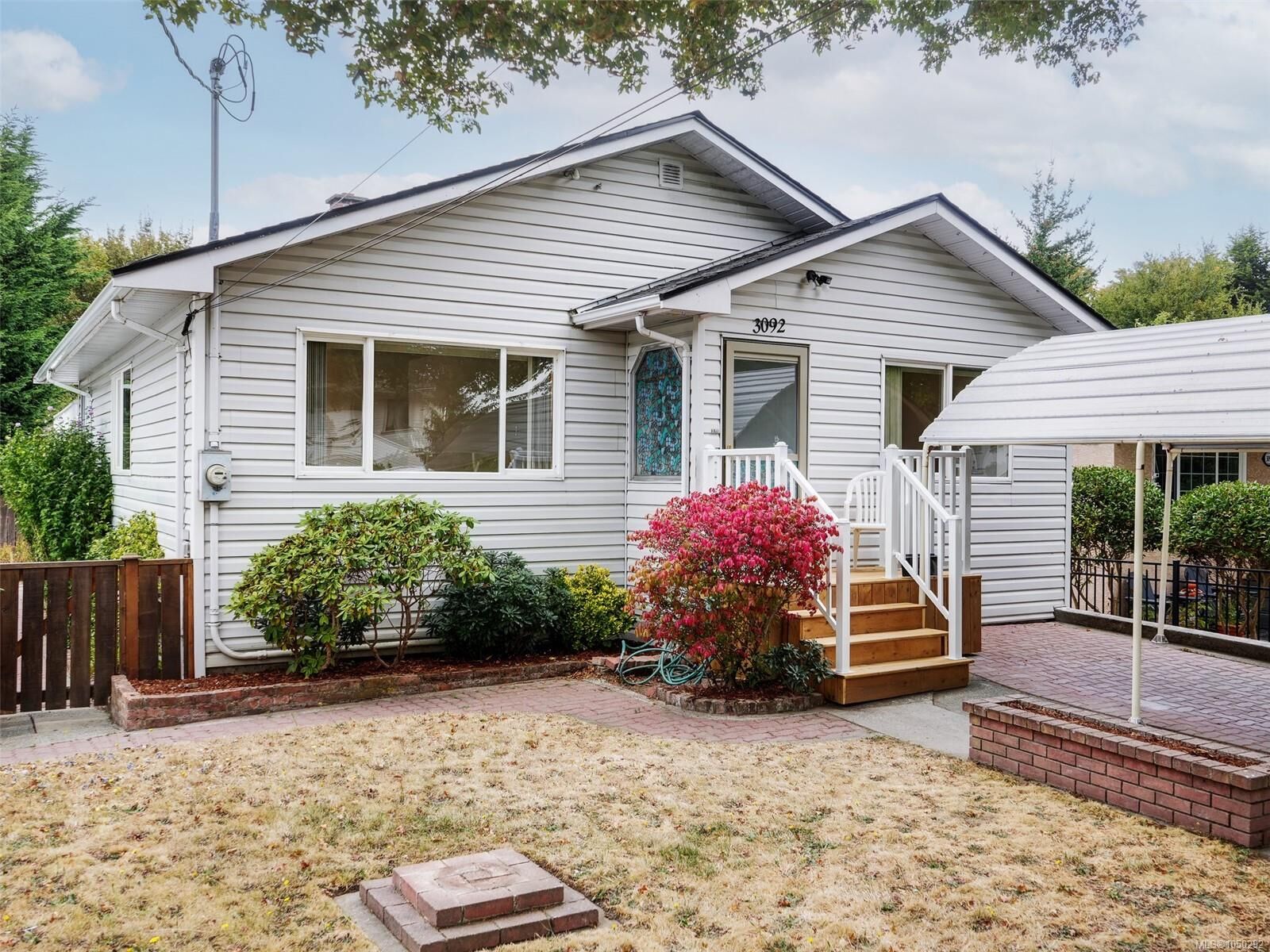 Property Photo:  3092 Albany St  BC V9A 1R5 