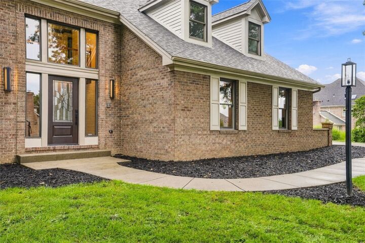 Property Photo:  2037 Broad Hill Farms Rd  PA 15108 