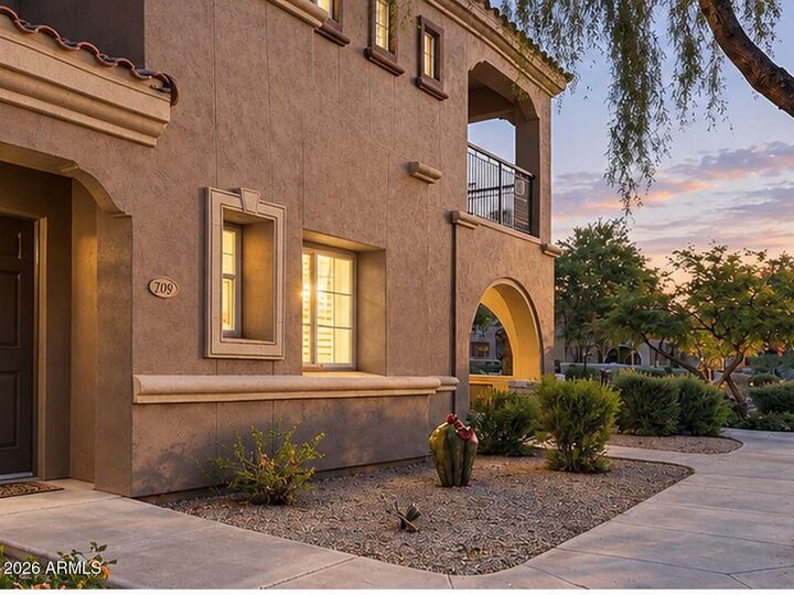 Property Photo:  3935 E Rough Rider Road 1106  AZ 85050 