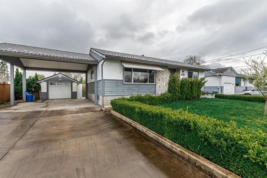 Property Photo:  46615 Fraser Avenue  BC V2P 2L1 