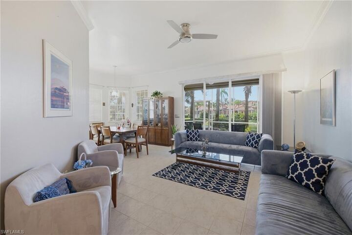 Property Photo:  5111 W Hyde Park Ct 101  FL 33912 