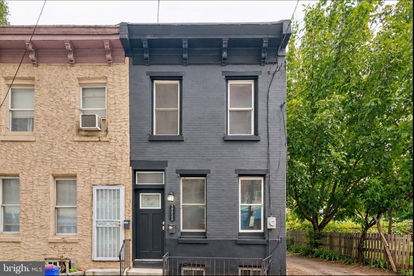 Property Photo: 2255 Waterloo Street PA 19133