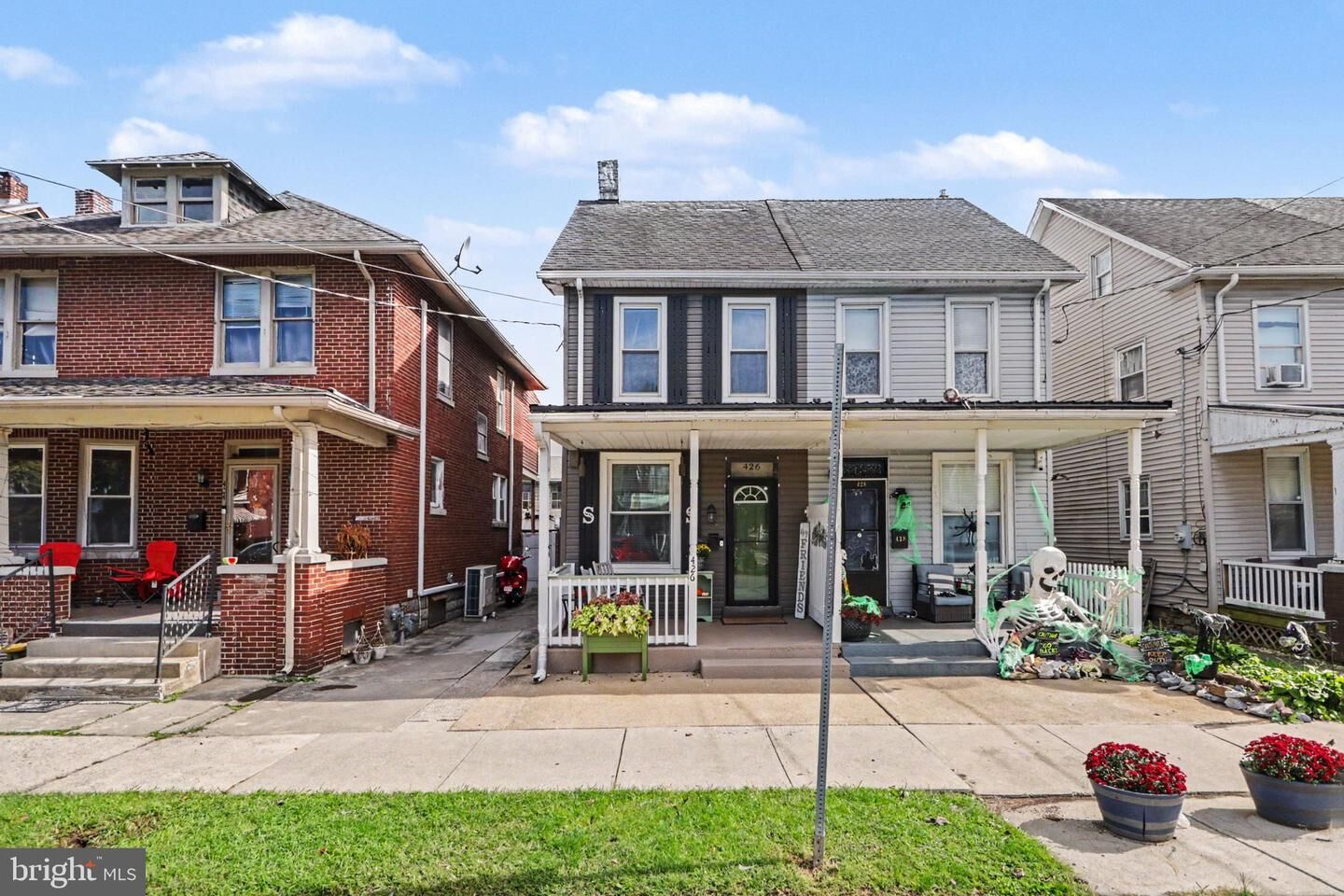 Property Photo:  426 Herman Avenue  PA 17043 