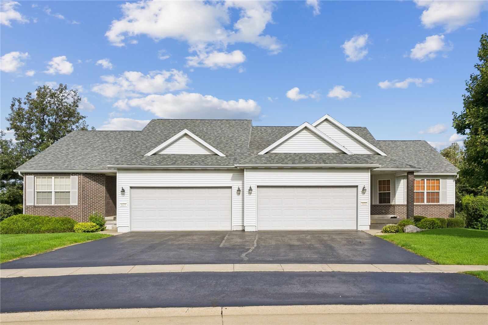Property Photo:  6433 Quail Ridge Dr SW  IA 52404 