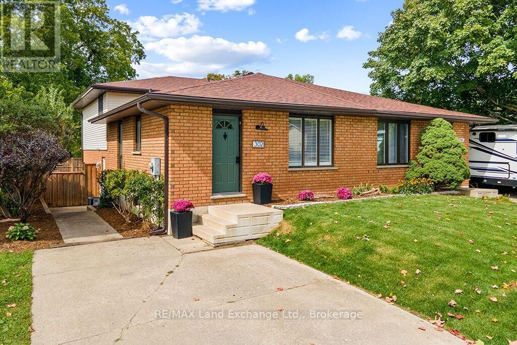 Property Photo: 302 Bricker Street ON N0H 2C1