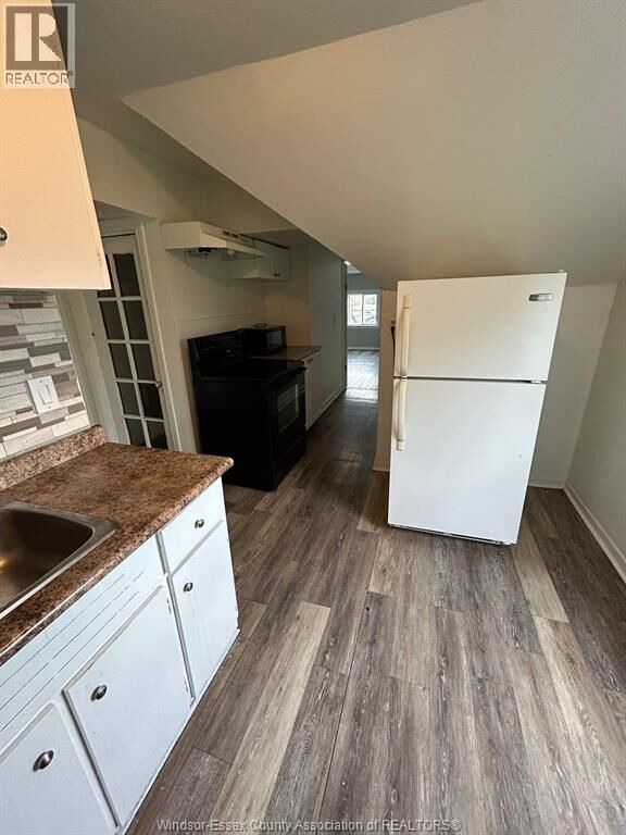 Property Photo:  3153 Peter Street Upper  ON N9C 1H3 