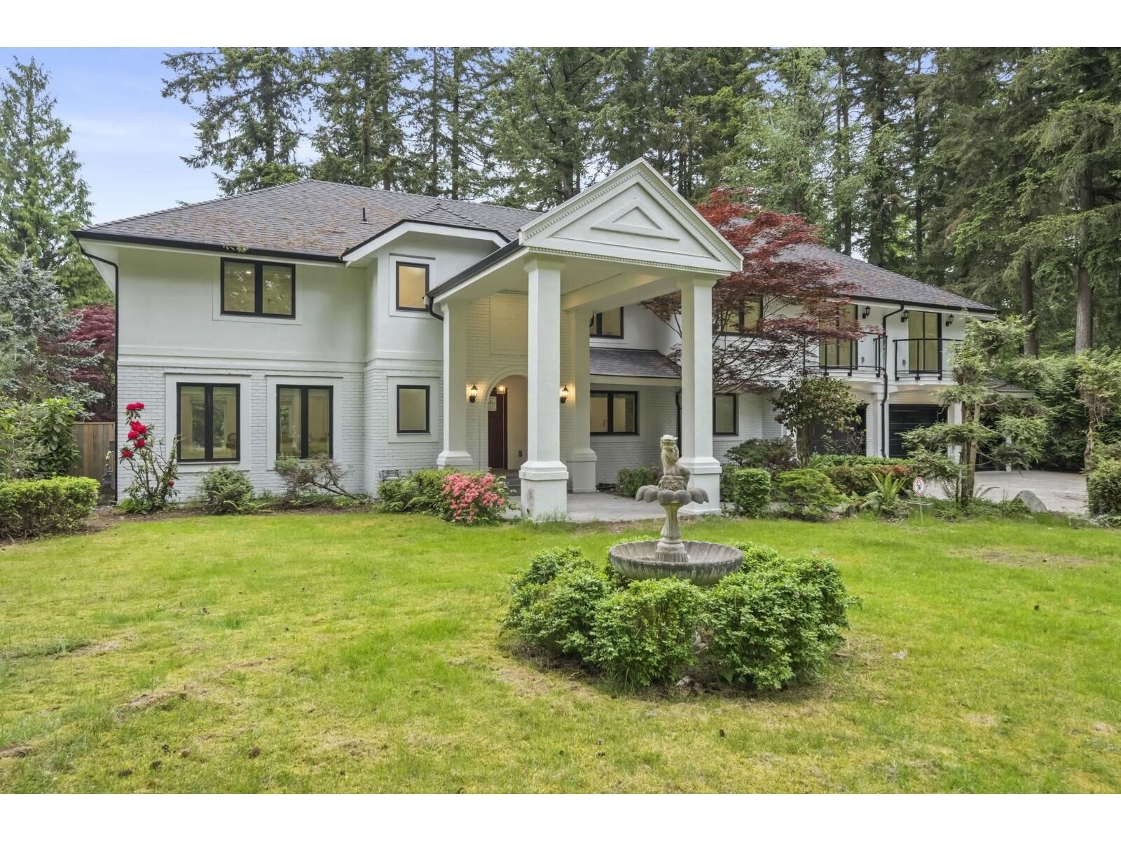 Property Photo:  14389 26 Avenue  BC V4P 2G8 