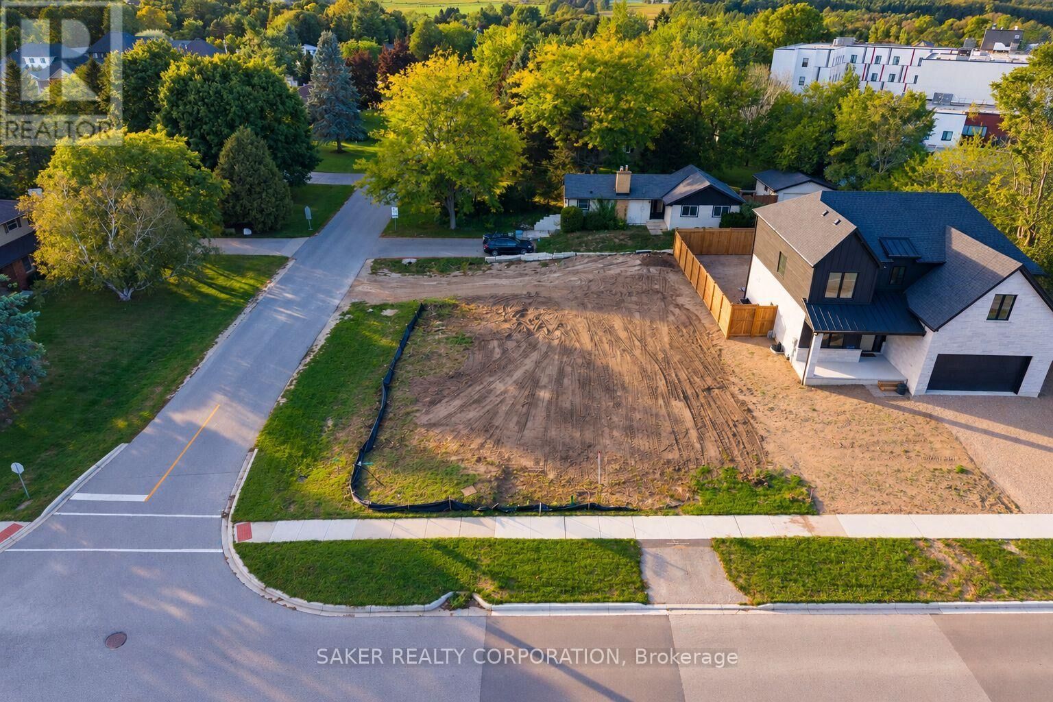 Property Photo:  10056 Oxbow Drive  ON N0L 1R0 