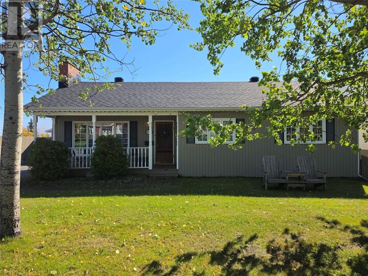 Property Photo:  826 Retty Street  NL A2V 1V5 