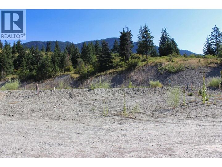 Property Photo:  3648 Braelyn Road 8  BC V0E 2X1 