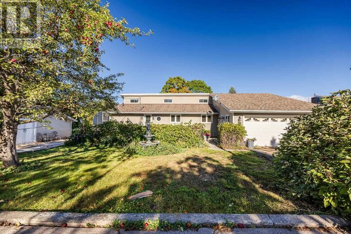Property Photo:  1944 Havilland Shores Dr  ON P0S 1E0 