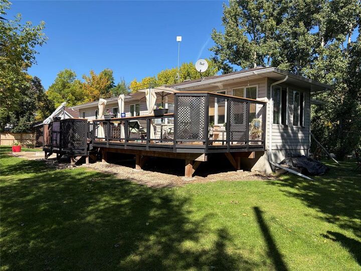 Photo de la propriété: 106 Campbell Avenue West MB R7N 0A1