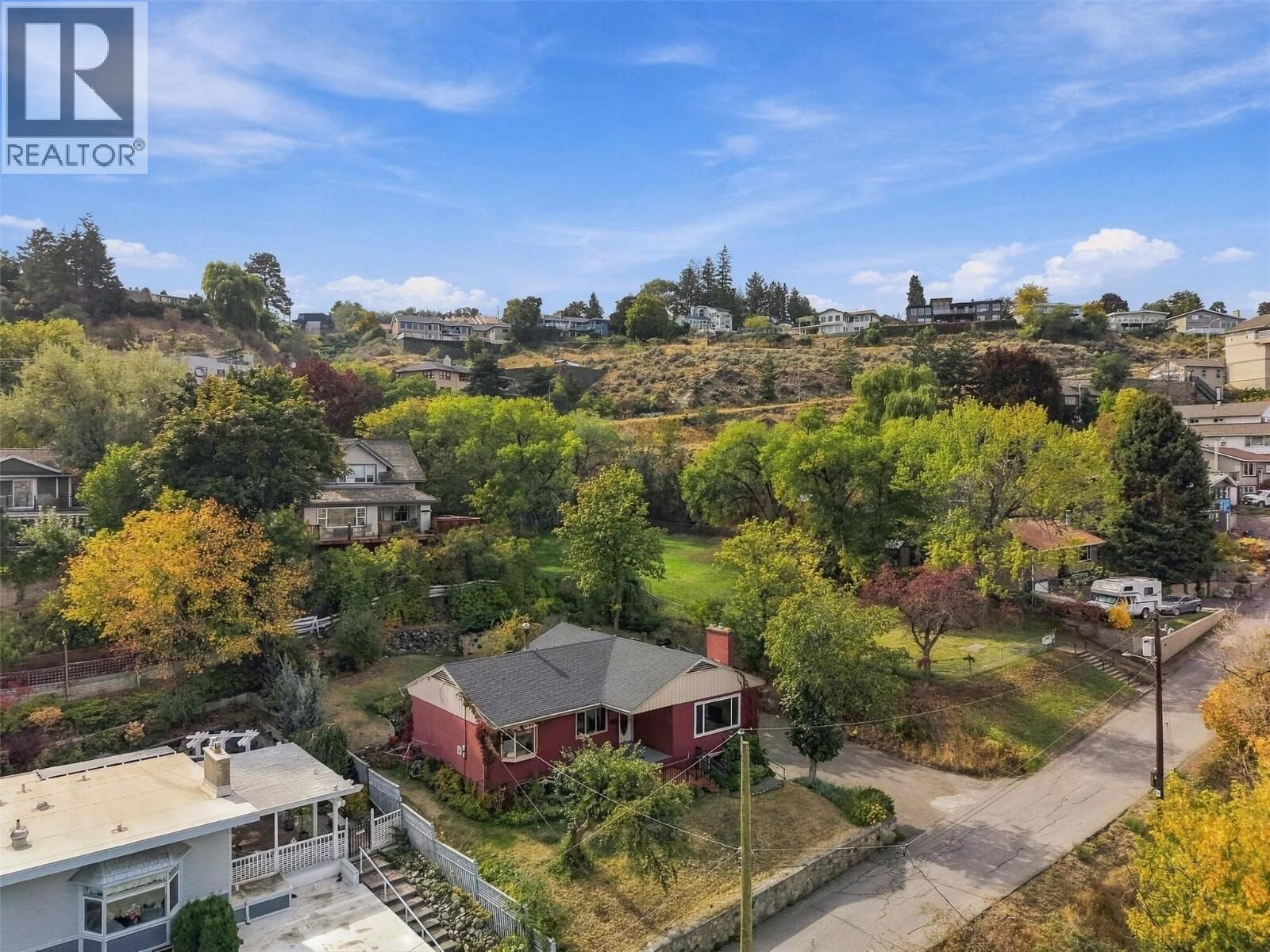 Photo de la propriété:  211 Connaught Road  BC V2C 1G5 