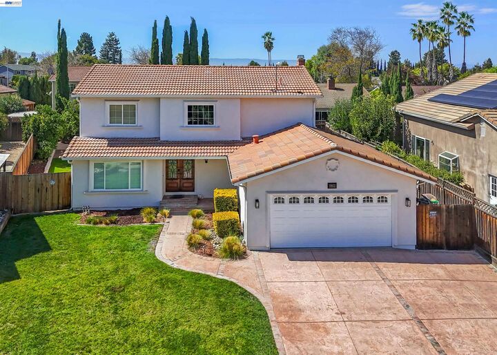 Property Photo:  45399 Little Foot Pl  CA 94539 
