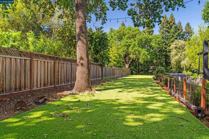 Property Photo: 81 N Jackson Way CA 94507