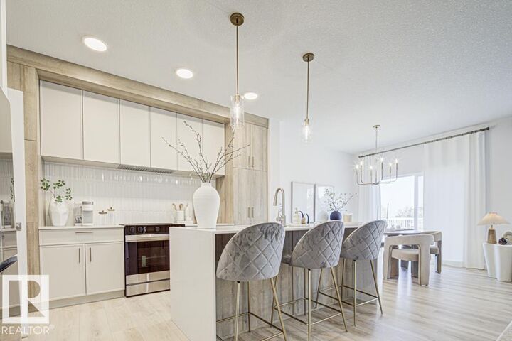 Property Photo:  25 Empress Way  AB T7X 4B7 