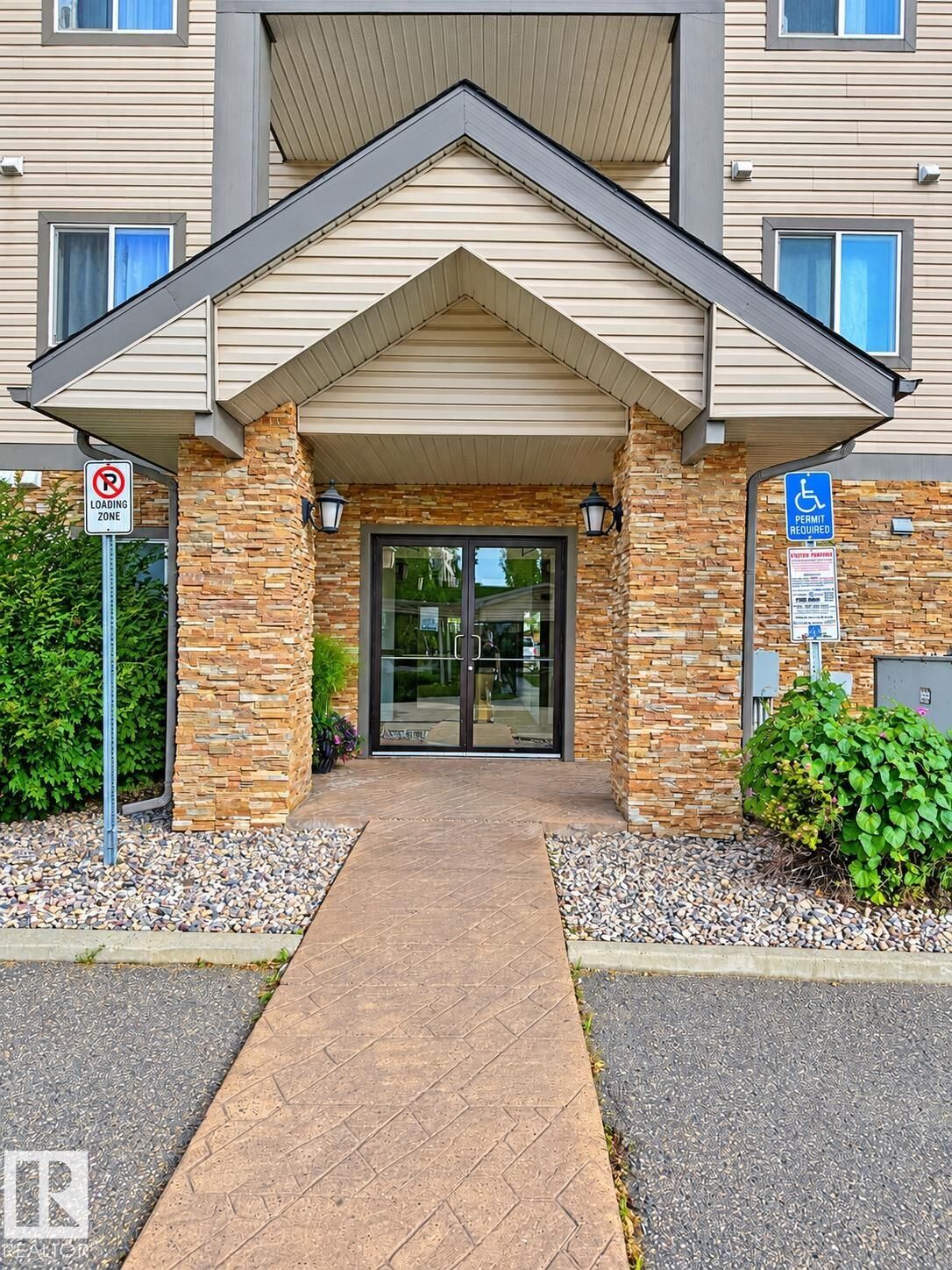Property Photo: 3425 19 Street NW 224 AB T6T 2B5