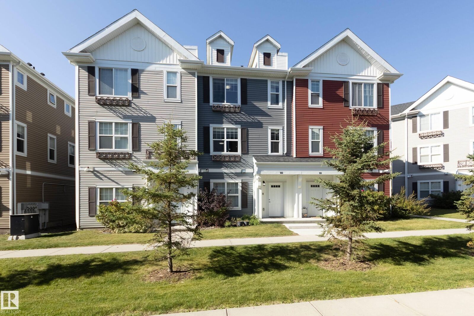 Property Photo:  903 Crystallina Nera Way NW 102  AB T5Z 0N6 