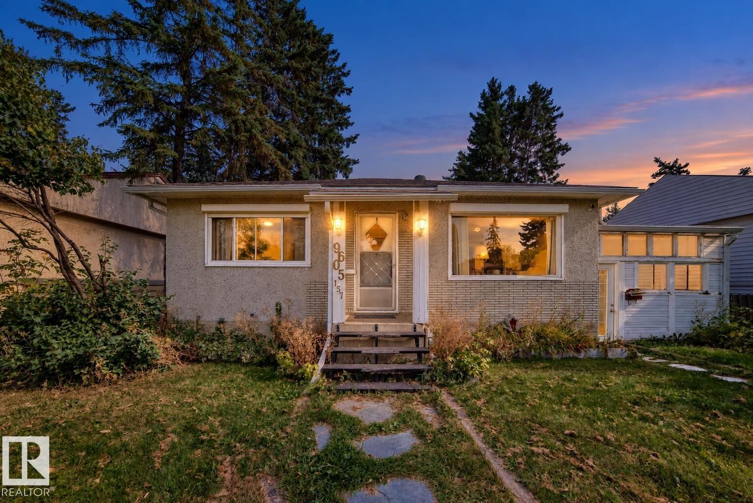 Property Photo:  9605 157 Street NW  AB T5P 2T1 