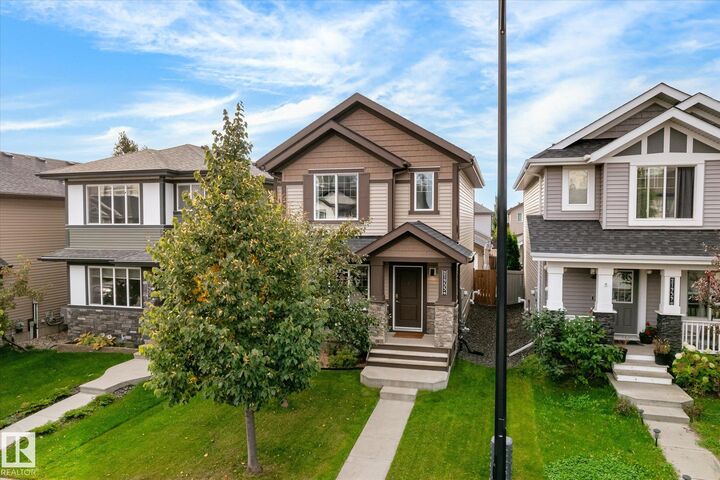Property Photo:  21935 91 Avenue NW  AB T5T 6Z8 