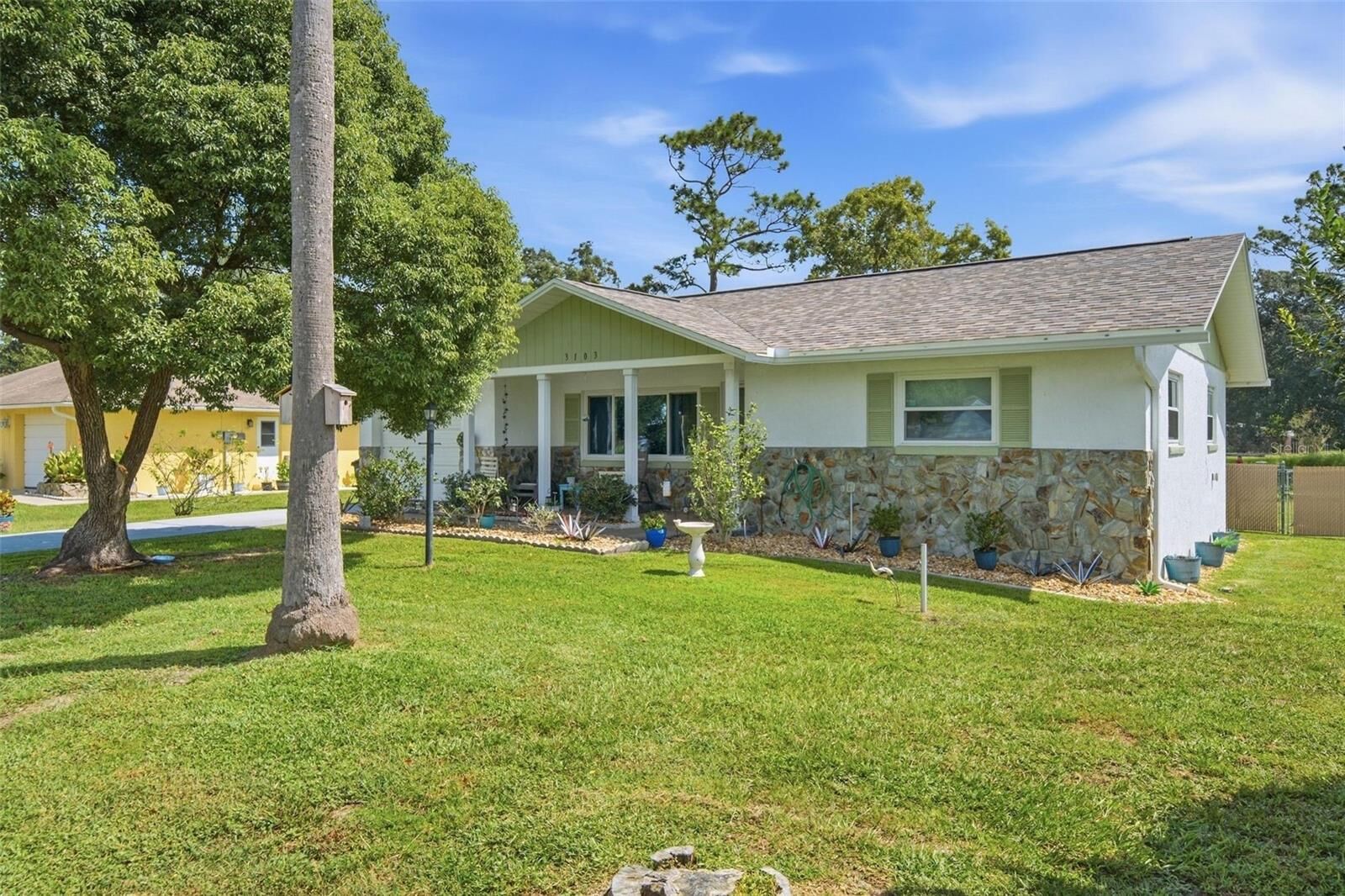 Property Photo: 3103 N Woolflower Terrace FL 34465