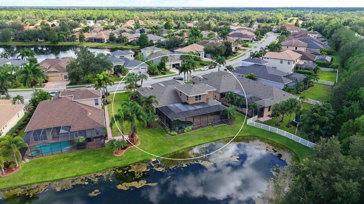 Property Photo: 14250 Sundial Place FL 34202