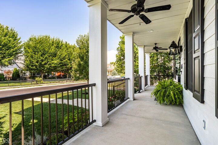 Property Photo: 545 2nd Avenue NE IN 46032