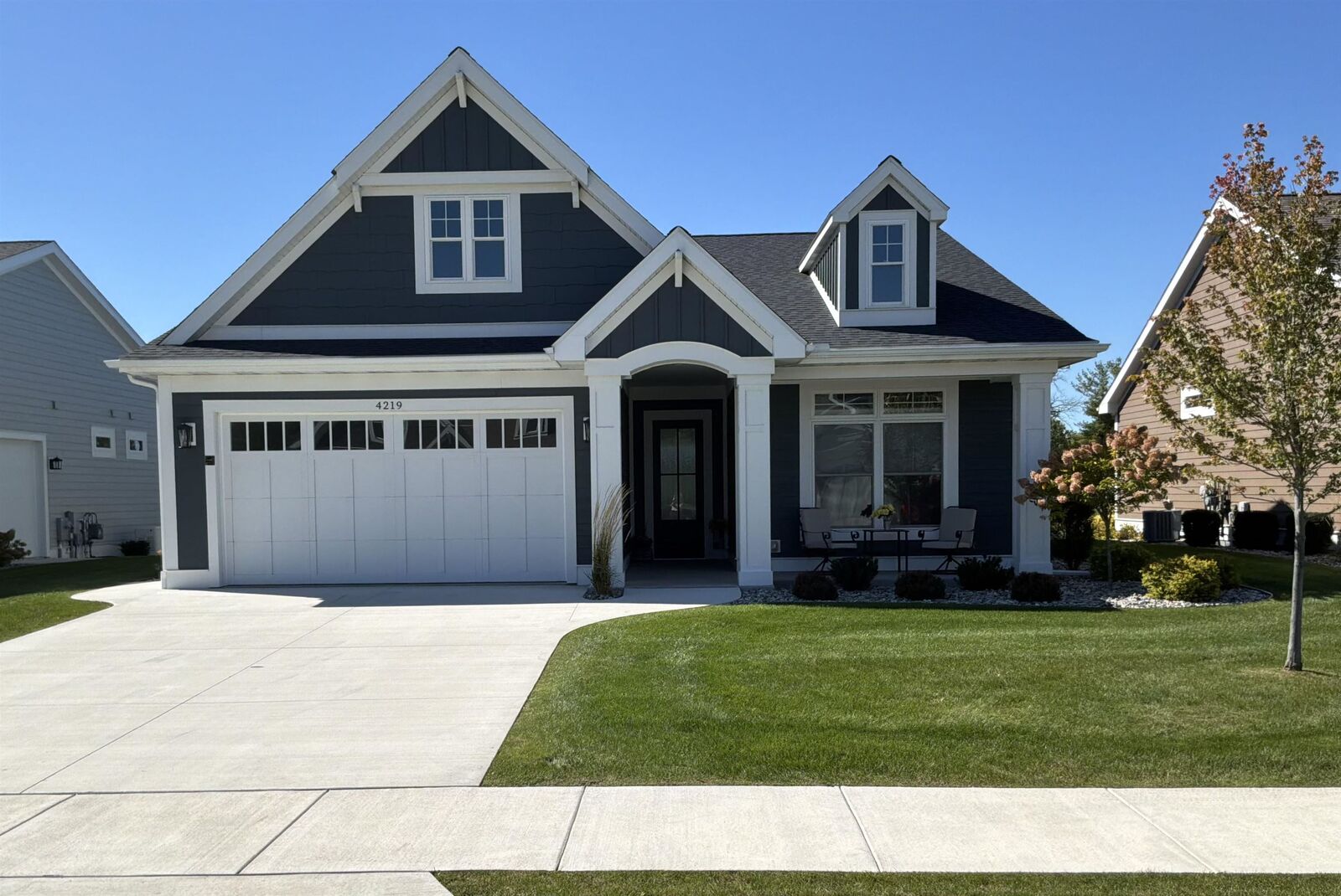 Property Photo:  4219 Village Green Drive  MI 48623 