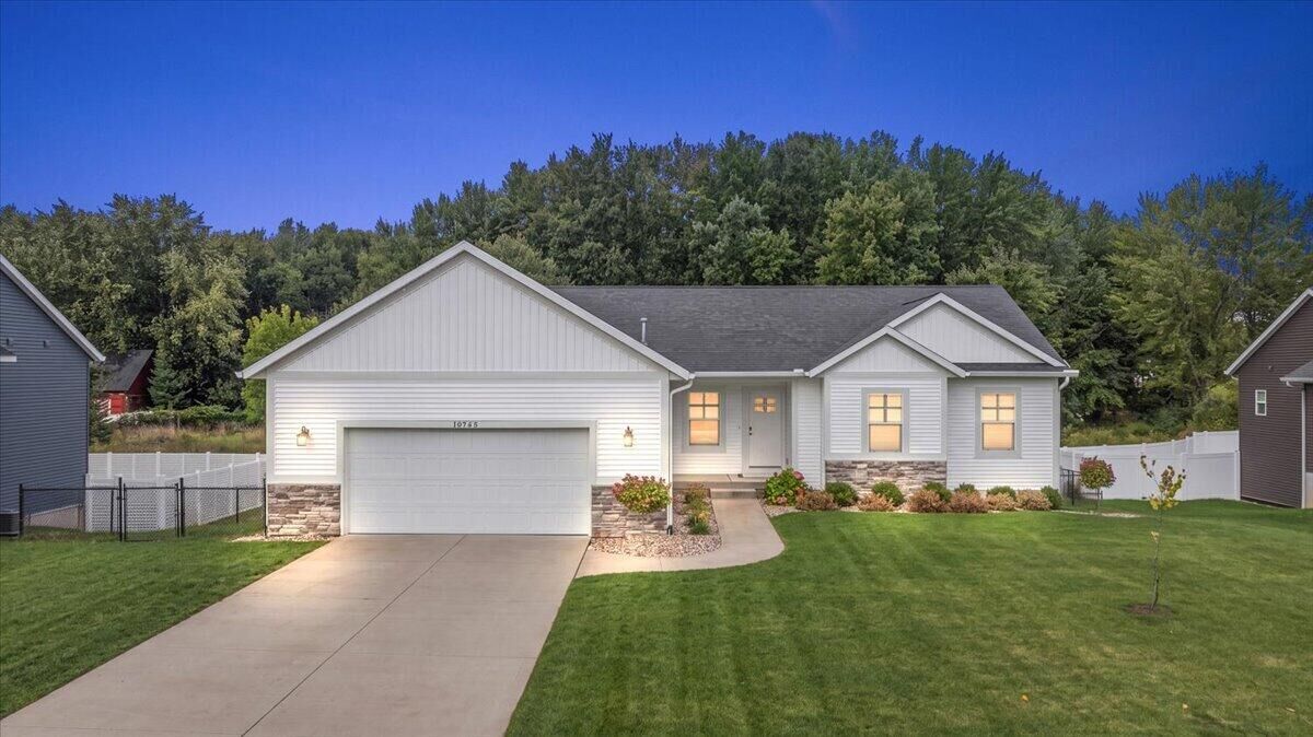 Property Photo: 10765 Lance Avenue MI 49401