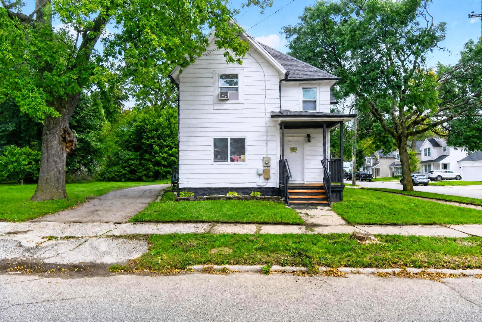 Property Photo: 551 Cooper Street MI 49201