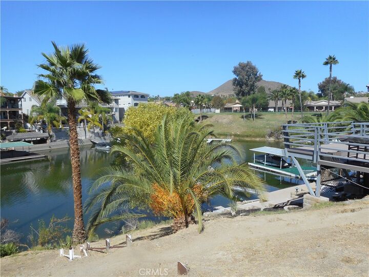 Property Photo: 7 Swan Point CA 92587