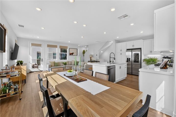 Property Photo:  1310 Windmill Road  CA 92694 