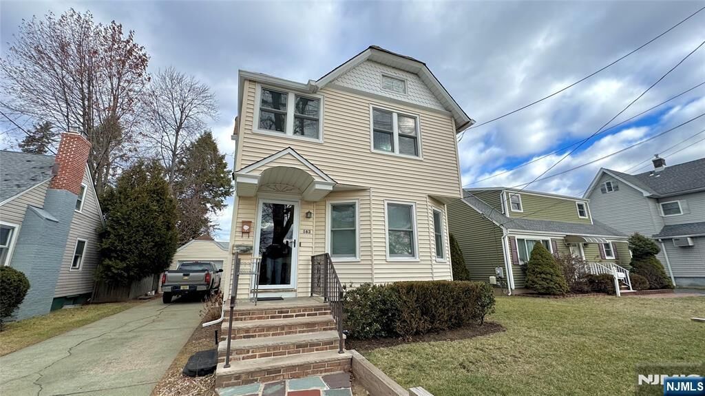 Property Photo:  163 Center Street 2  NJ 07646 