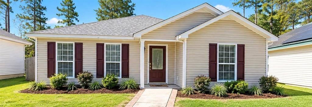 Property Photo:  2519 Pelican Street  LA 70460 