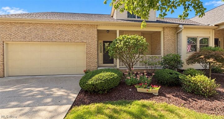 Property Photo:  2548 Glenshire Circle  OH 44685 