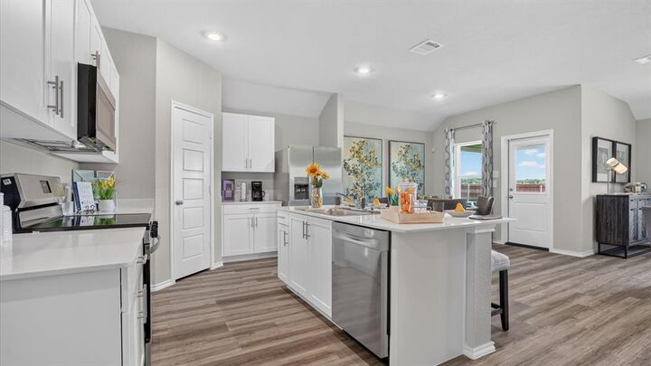 Property Photo: 1036 Boll Weevil Drive TX 76031