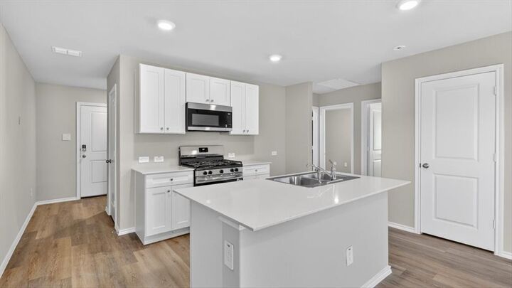 Property Photo: 1312 Denim Street TX 76249